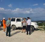 photo_5237956709509624447_y